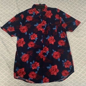 Extreme flex Hollister rose button up shirt